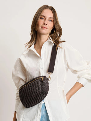 The Gizelle Woven Belt Bag