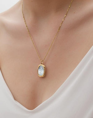 The Wallflower Necklace
