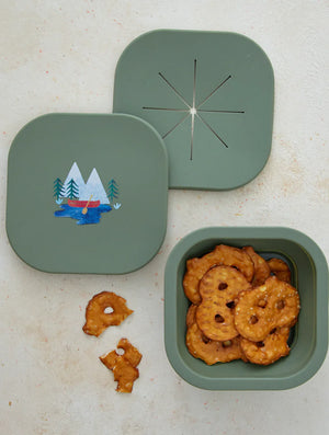 Sage Camper Silicone Collapsible Snack Bowl