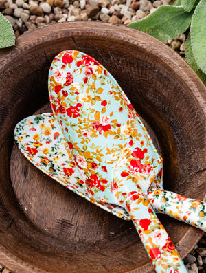 Floral Vintage Inspired Shovel