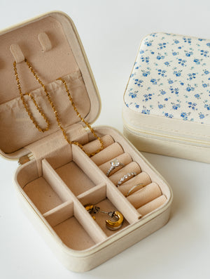 Ditsy Floral Jewelry Organizer & Travel Case