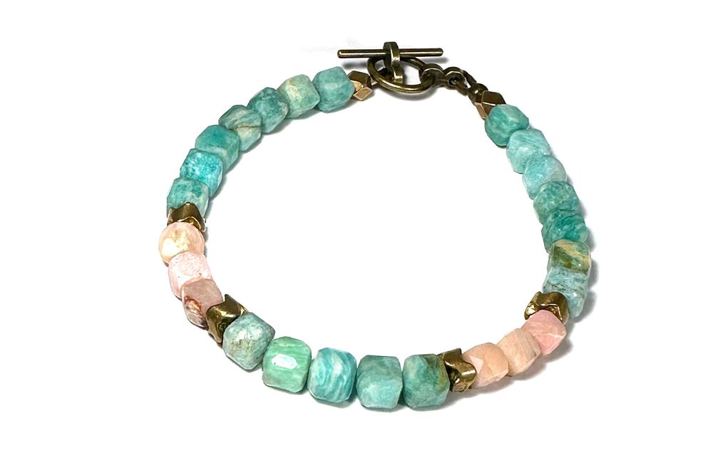 Rachel Nathan Emerald & Peach Moonstone Bracelet
