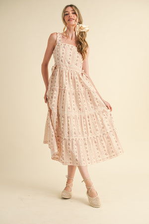 Maddie Ditsy Floral Midi Dress